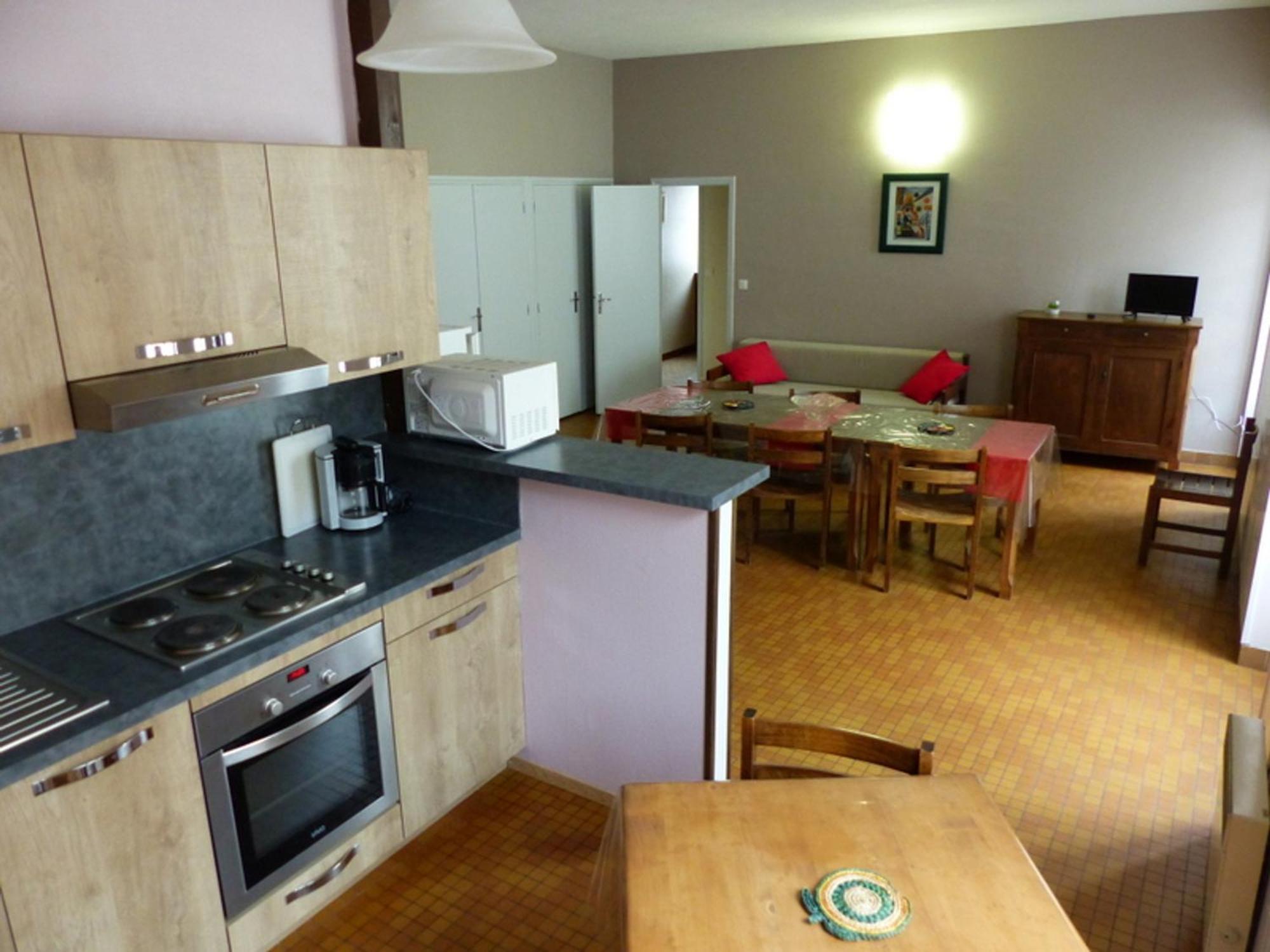 Appartement Arfeuilles, 4 Pieces, 6 Personnes - Fr-1-489-243 Exteriör bild